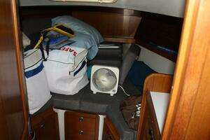 2000 Catalina 36 MkII thumbnail 19