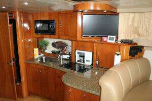 2004 Carver 360 Mariner thumbnail 9