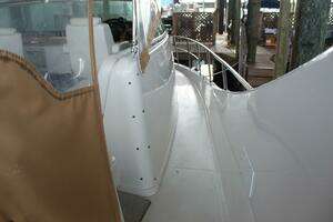 2004 Carver 360 Mariner thumbnail 31