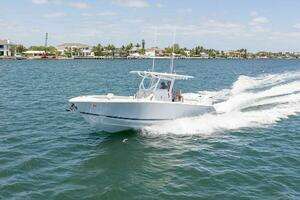  2022 Jupiter  Yacht For Sale in PALM BEACH GARDENS FL