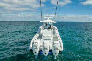 2023 Yellowfin 36 Offshore thumbnail 4