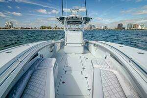2023 Yellowfin 36 Offshore thumbnail 11