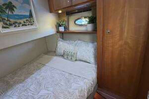 2003 Silverton 42 Convertible thumbnail 11