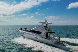 2003 Silverton 42 Convertible thumbnail 2