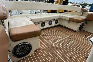 2013 Statement 35 Center Console thumbnail 28