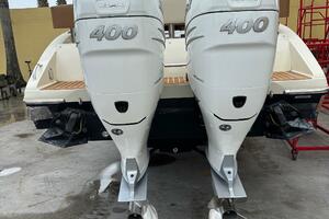2013 Statement 35 Center Console with twin 400 horsepower en