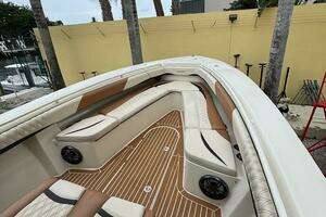 2013 Statement 35 Center Console thumbnail 13