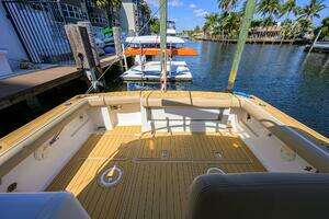 2002 Tiara Yachts 3100 LE thumbnail 21