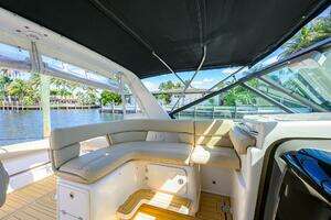 2002 Tiara Yachts 3100 LE thumbnail 14