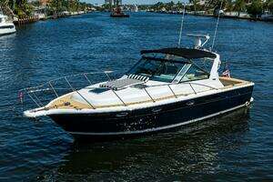 2002 Tiara Yachts 3100 LE thumbnail 37