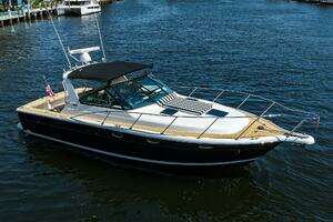 2002 Tiara Yachts 3100 LE thumbnail 35