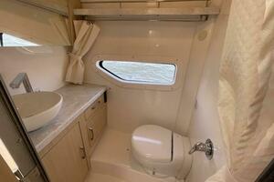 Photo 5295512 for 2026 Regal 33 XO  