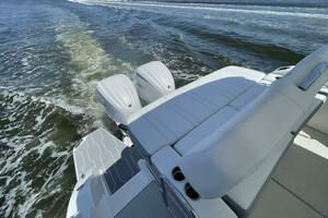 Photo 5295516 for 2026 Regal 33 XO  