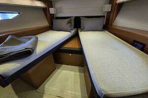 2013 Prestige 500 thumbnail 27