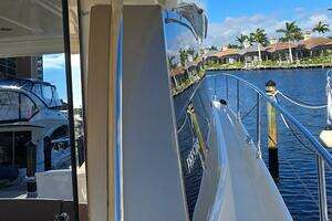 2013 Prestige 500 thumbnail 9