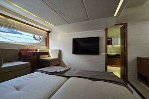 2013 Prestige 500 thumbnail 19