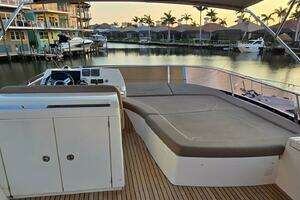 2013 Prestige 500 thumbnail 37