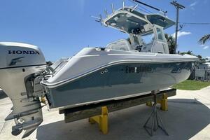 24ft Everglades Yacht For Sale