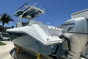 24ft Everglades Yacht For Sale