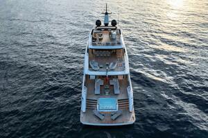 OCEAN KING DUCALE 120 118ft Ocean King Yacht For Sale