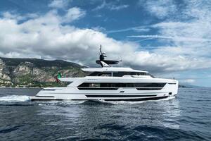OCEAN KING DUCALE 120 118ft Ocean King Yacht For Sale
