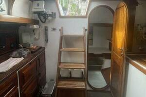 Bees Knees 45ft Creekmore Yacht For Sale