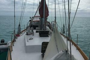 Bees Knees 45ft Creekmore Yacht For Sale