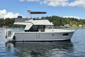  2023 Beneteau 35 Swift Trawler Yacht For Sale in Sidney British Columbia