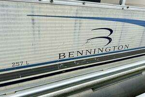 2002 Bennington 257L Pontoon Boat thumbnail 107