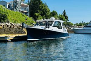39FT (11.89M) TRUE NORTH