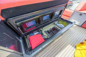 2023 Vanquish Yachts VQ58 thumbnail 52