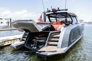2023 Vanquish Yachts VQ58 thumbnail 15