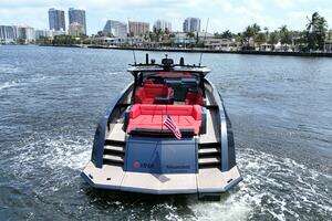 2023 Vanquish Yachts VQ58 thumbnail 9