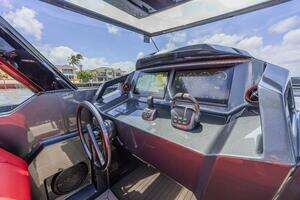 2023 Vanquish Yachts VQ58 thumbnail 40