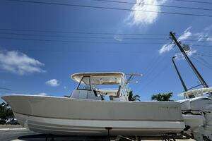  2025 Regulator 35cc Yacht For Sale in Saint Petersburg FL