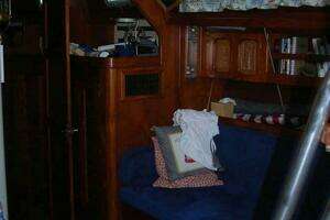 1986 Endeavour 42 CC thumbnail 16