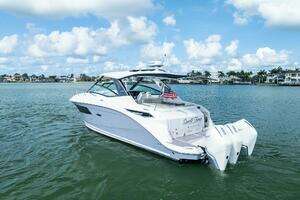 SWELLTIMES IV 2022 Sea Ray Sundancer 320 OB Yacht For Sale in Marco Island FL