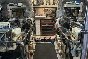 SANCTUARY 100ft Hargrave Yacht For Sale