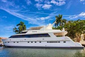 SANCTUARY 2002 Hargrave Hargrave 100 Capri Yacht For Sale in West Palm Beach FL
