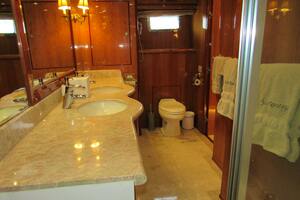 SANCTUARY 100ft Hargrave Yacht For Sale
