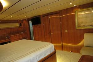 SANCTUARY 100ft Hargrave Yacht For Sale