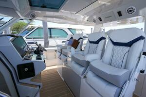 Photo 5308040 for 2025 Regal 43 SAV  