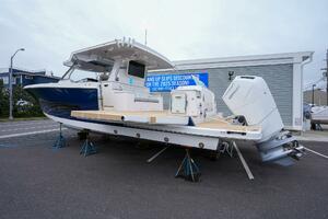 Photo 5355430 for 2025 Regal 43 SAV  