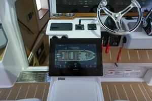 Photo 5308044 for 2025 Regal 43 SAV  