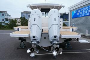 Photo 5355429 for 2025 Regal 43 SAV  