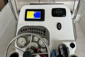 19ft Carolina Skiff Yacht For Sale