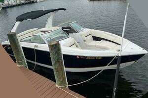27ft Cobalt Yacht For Sale