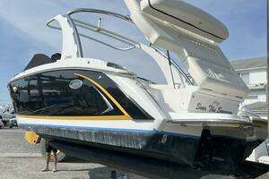 27ft Cobalt Yacht For Sale