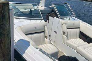 27ft Cobalt Yacht For Sale