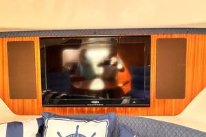 38ft Offshore Yachts Yacht For Sale